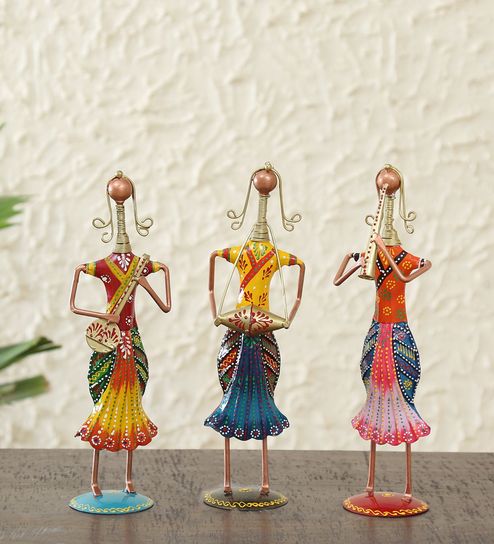 IRON PAINTED  MUSICAL LADY  (SET OF 3)